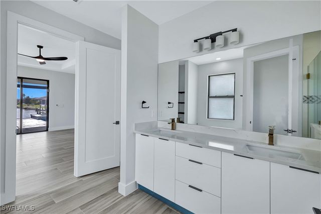 3304 Kismet PKY W, Cape Coral, FL 33993