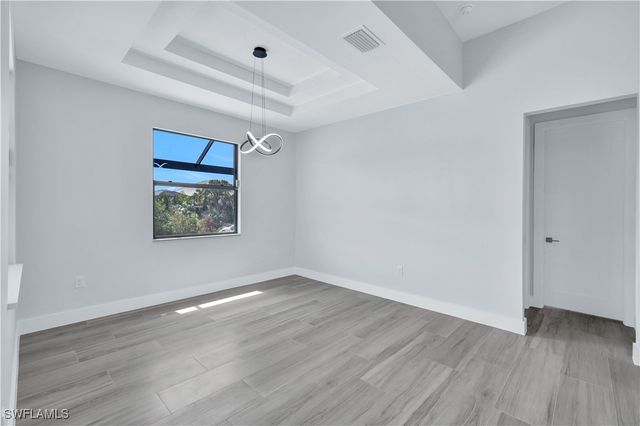 3304 Kismet PKY W, Cape Coral, FL 33993