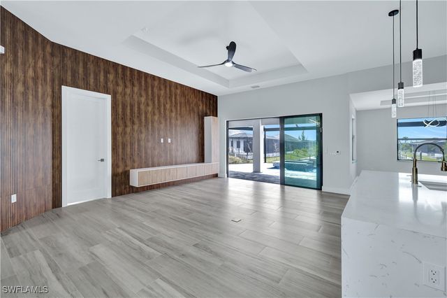 3304 Kismet PKY W, Cape Coral, FL 33993