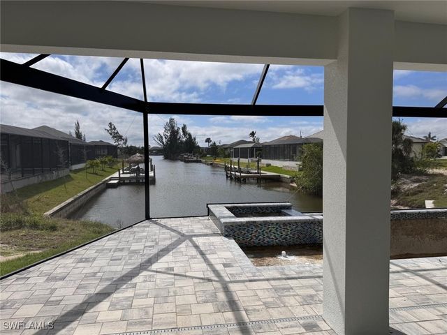 3304 Kismet PKY W, Cape Coral, FL 33993