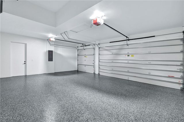 3304 Kismet PKY W, Cape Coral, FL 33993