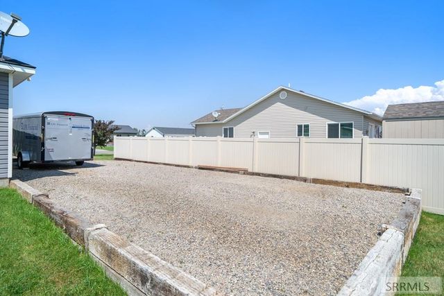 2258 E Hailey Avenue, Idaho Falls, ID 83401