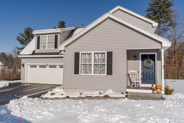 113 Crawley Falls Rd Unit 3, Brentwood, NH 03833