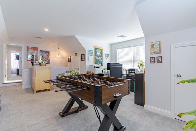 113 Crawley Falls Rd Unit 3, Brentwood, NH 03833