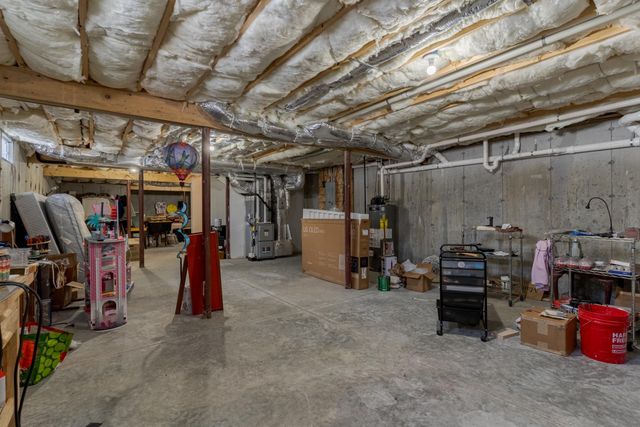 113 Crawley Falls Rd Unit 3, Brentwood, NH 03833