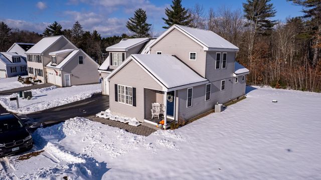 113 Crawley Falls Rd Unit 3, Brentwood, NH 03833