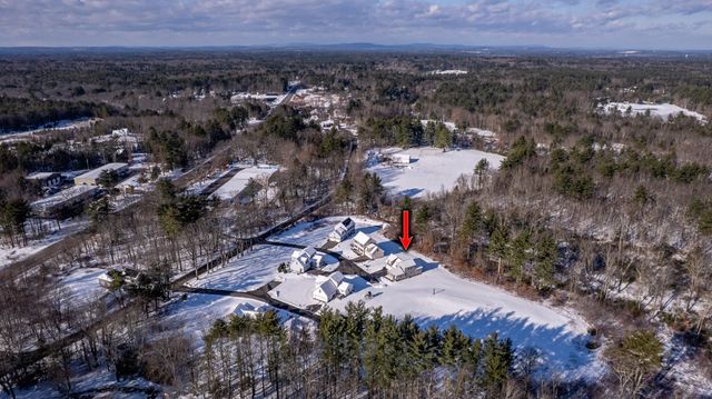 113 Crawley Falls Rd Unit 3, Brentwood, NH 03833