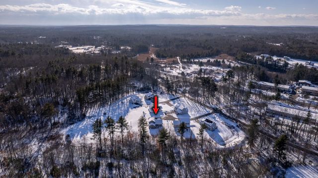 113 Crawley Falls Rd Unit 3, Brentwood, NH 03833