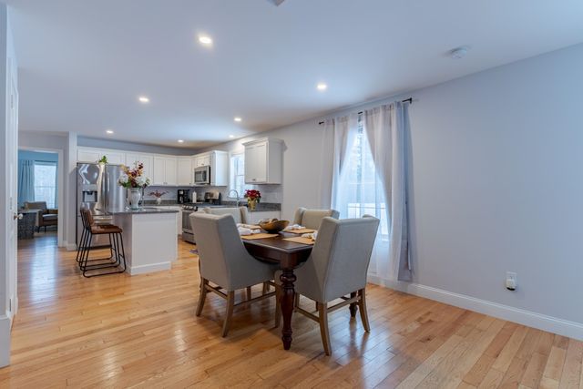 113 Crawley Falls Rd Unit 3, Brentwood, NH 03833