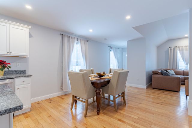 113 Crawley Falls Rd Unit 3, Brentwood, NH 03833