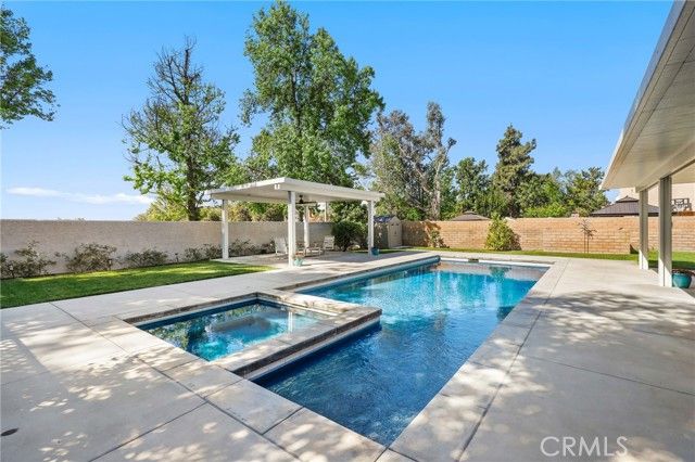 1340 Auburn Street, Upland, CA 91784