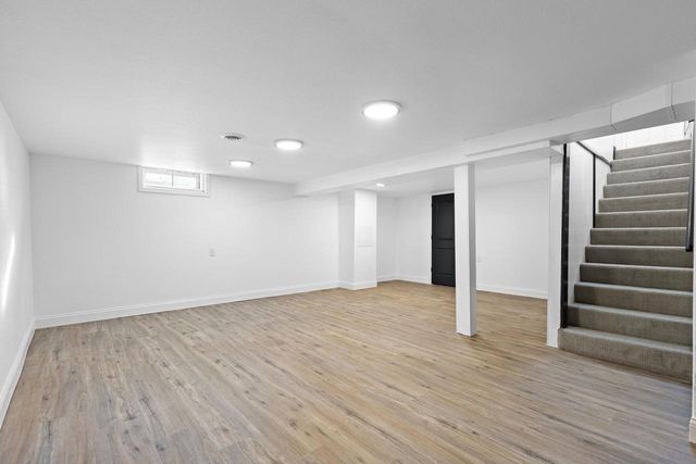 1001 E Doty PLACE, Milwaukee, WI 53207