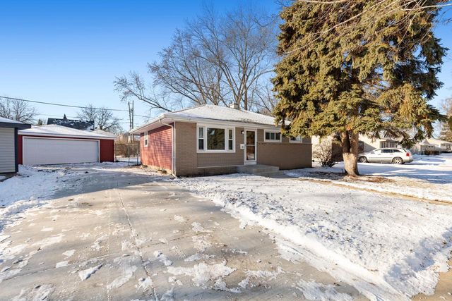 1001 E Doty PLACE, Milwaukee, WI 53207
