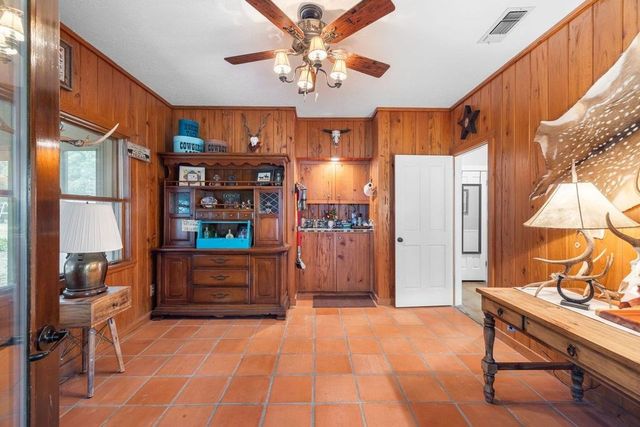 257 Encino Loop, Kerrville, TX 78028