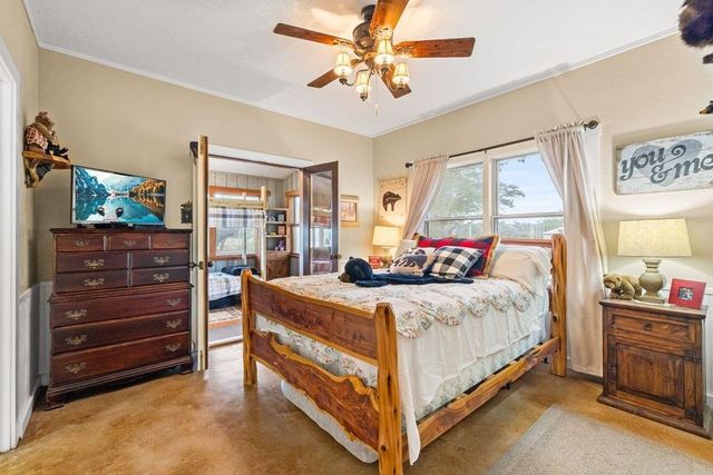 257 Encino Loop, Kerrville, TX 78028