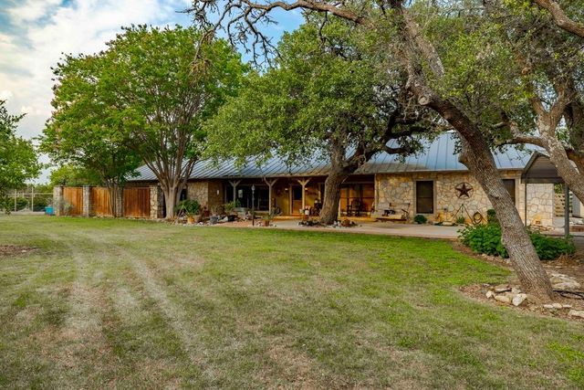 257 Encino Loop, Kerrville, TX 78028