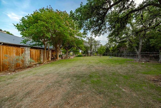 257 Encino Loop, Kerrville, TX 78028