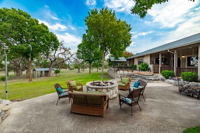 257 Encino Loop, Kerrville, TX 78028