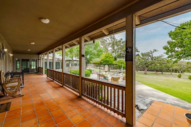 257 Encino Loop, Kerrville, TX 78028
