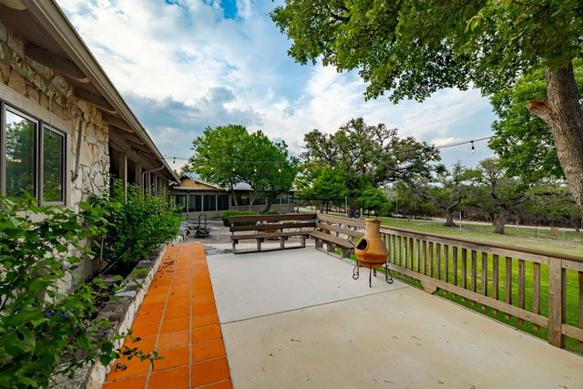 257 Encino Loop, Kerrville, TX 78028