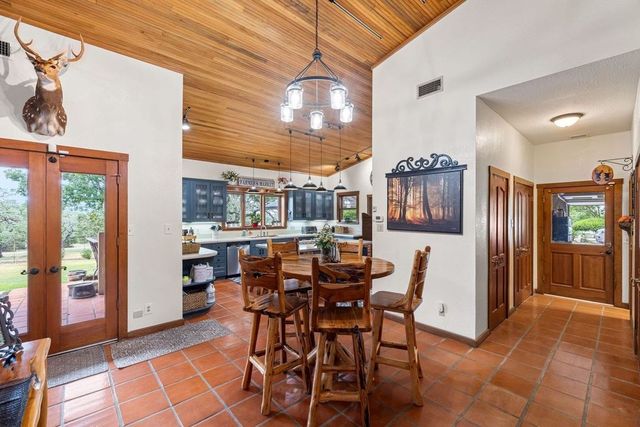 257 Encino Loop, Kerrville, TX 78028