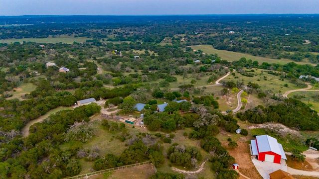 257 Encino Loop, Kerrville, TX 78028