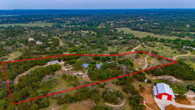 257 Encino Loop, Kerrville, TX 78028