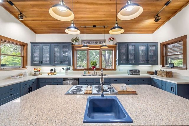 257 Encino Loop, Kerrville, TX 78028