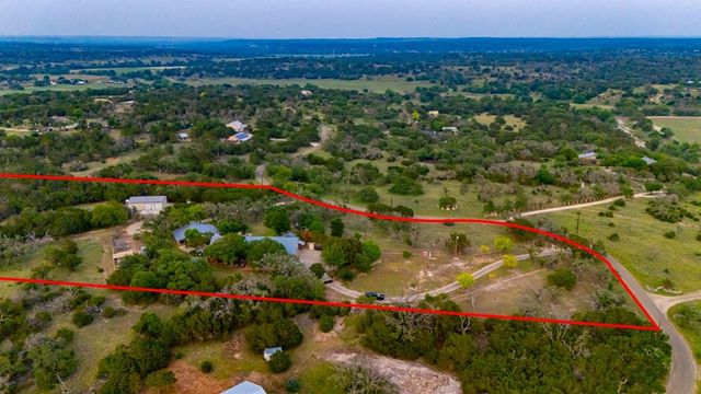 257 Encino Loop, Kerrville, TX 78028