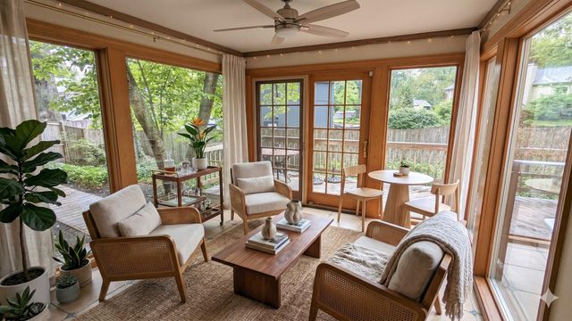1835 BATTEN HOLLOW RD, Vienna, VA 22182
