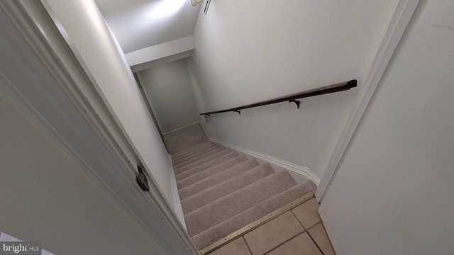 1835 BATTEN HOLLOW RD, Vienna, VA 22182