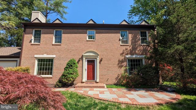 1835 BATTEN HOLLOW RD, Vienna, VA 22182