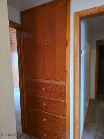 2700 Fairmont, Anaconda, MT 59711