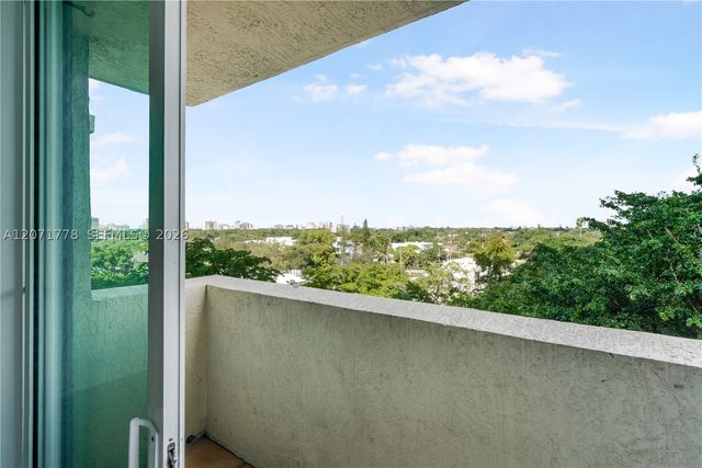 3000 CORAL WAY 511, Miami, FL 33145
