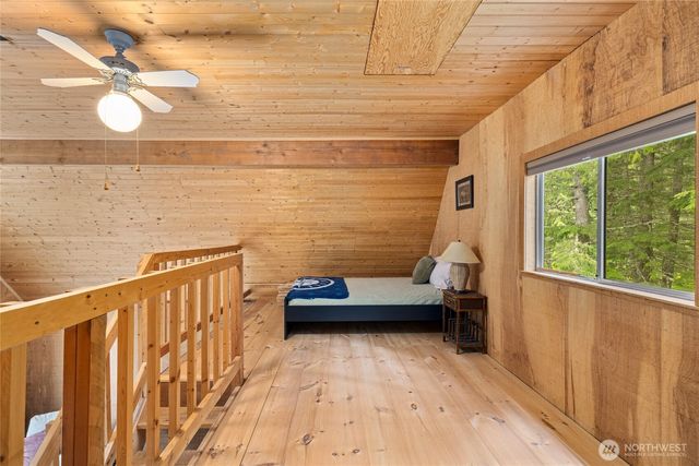 4771 Kachess Lake Road, Easton, WA 98925