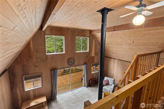 4771 Kachess Lake Road, Easton, WA 98925