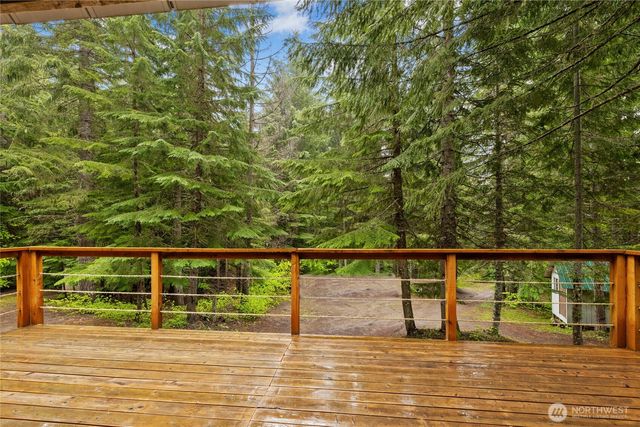 4771 Kachess Lake Road, Easton, WA 98925