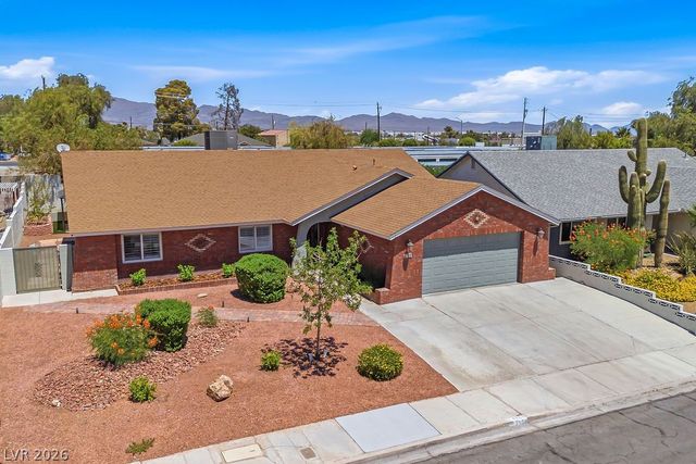 3700 Briarglen Lane, Las Vegas, NV 89108