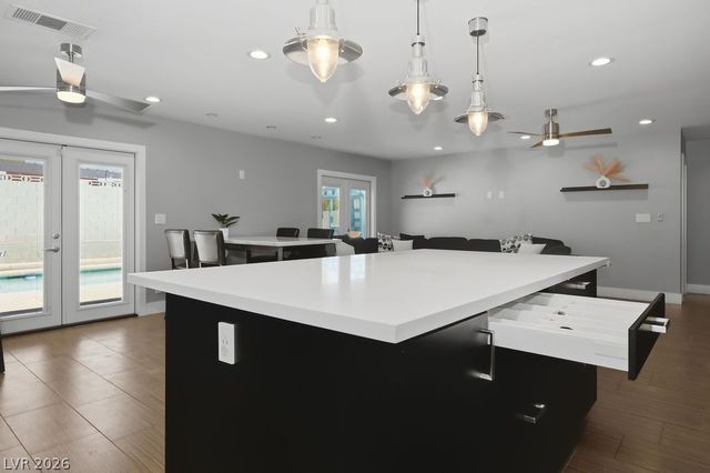 3700 Briarglen Lane, Las Vegas, NV 89108
