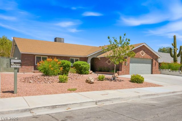 3700 Briarglen Lane, Las Vegas, NV 89108