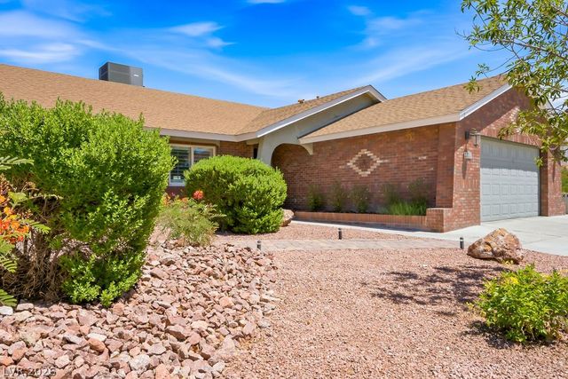 3700 Briarglen Lane, Las Vegas, NV 89108