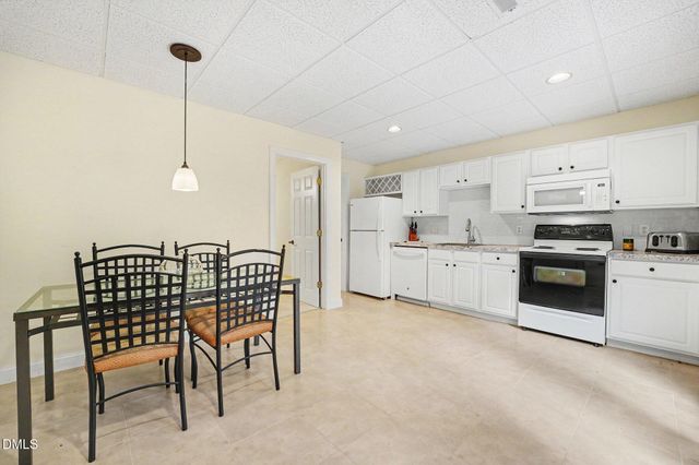 240 The Preserve Trail, Chapel Hill, NC 27517