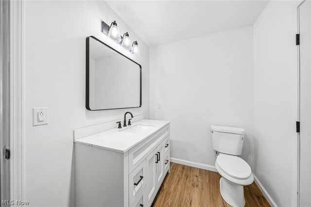 824 S Chillicothe Road 9, Aurora, OH 44202