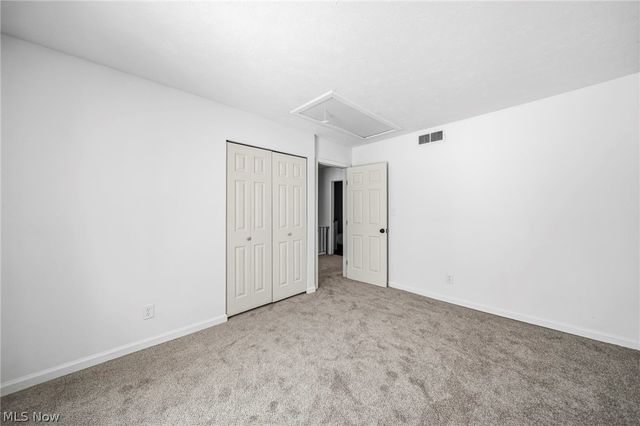 824 S Chillicothe Road 9, Aurora, OH 44202