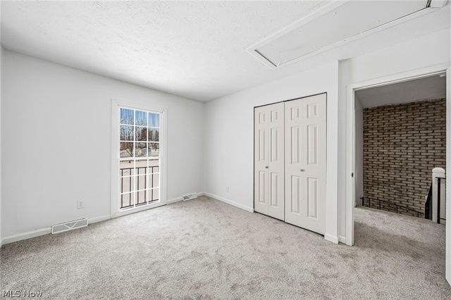 824 S Chillicothe Road 9, Aurora, OH 44202