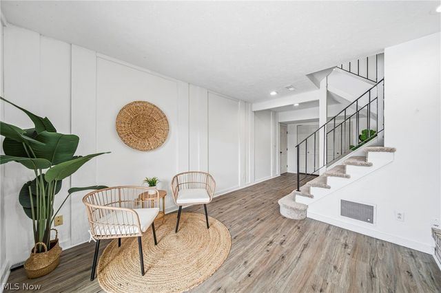 824 S Chillicothe Road 9, Aurora, OH 44202