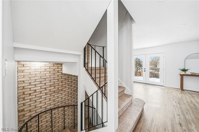 824 S Chillicothe Road 9, Aurora, OH 44202