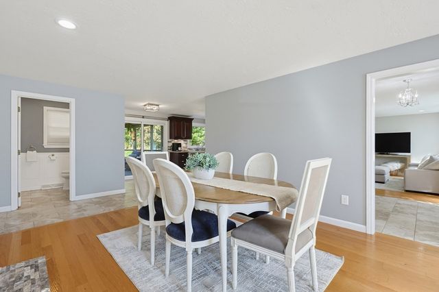 34 Zarek Dr, Attleboro, MA 02703