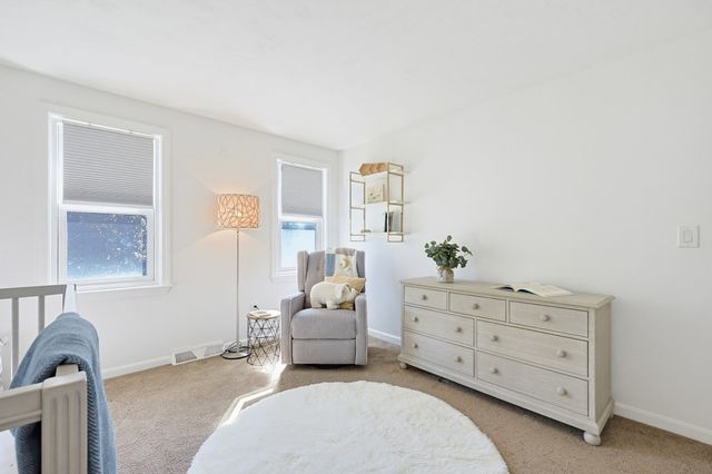 34 Zarek Dr, Attleboro, MA 02703
