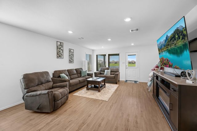 444 Maple Bend Lane, La Marque, TX 77568